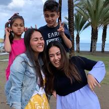 PICS: Mira Rajput posts Birthday message for sister Noor Wadhwani with a selfie, Here\'s a look back at the stunning sisters-trio Mira, Noor & Priya Tulshan!