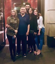 Aishwarya Rai Bachchan\'s \'Ae Dil Hai Mushkil\' co-star Ranbir Kapoor cuddles Aaradhya Bachchan adorably in New York