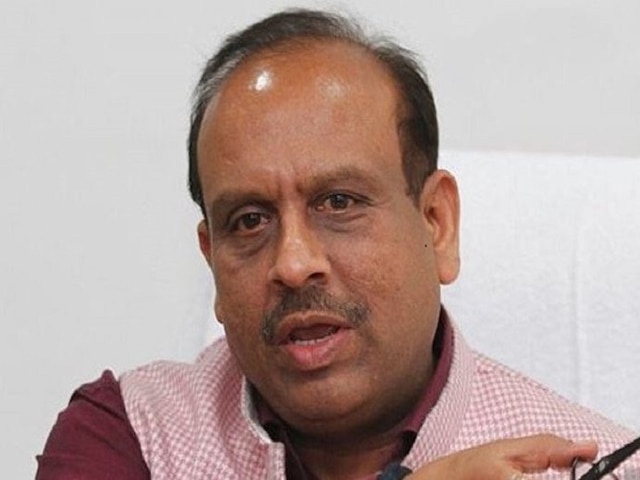Delhi BJP leader Vijender Gupta's wife robbed Delhi BJP leader Vijender Gupta's wife robbed
