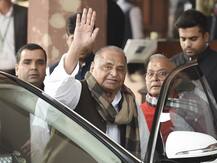 Mulayam Singh Hospitalised After Complain of Urinary Retention; Operation Today