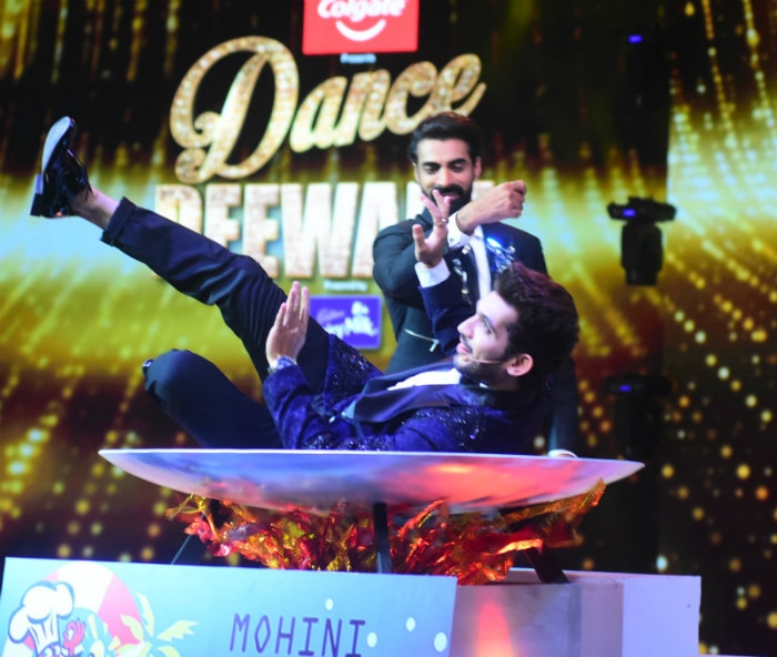 PICS: 'Dance Deewane 2' judge Tushar Kalia’s new recipe - Arjun Bijlani Tawa Fry