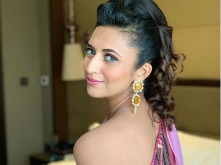 Nach Baliye 9: 'Nach Baliye 8' winner & 'Yeh Hai Mohabbatein' actress Divyanka Tripathi to host premiere episode of Salman Khan's show? 'Yeh Hai Mohabbatein' actress & former winner Divyanka Tripathi to host 'Nach Baliye 9' premiere episode?