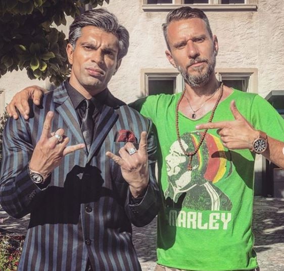 Karan Singh Grover is looking handsome in his salt & pepper avatar, isn't it? (All PICS Credit- Instagram)