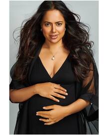 PICS: Pregnant Sameera Reddy Flaunts Bare Baby Bump In Her STUNNING Underwater Maternity Photoshoot