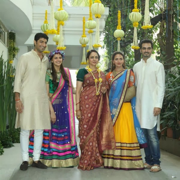 PIC: Esha Deol Shares Newborn Daughter Miraya Takhtani's Welcome Function PIC, Dons Traditional South Indian Dress 'Pattu Pavadai' Posing With Mom Hema Malini & Family Members