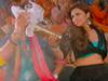 \'Jabariya Jodi\' Song \'Khadke Glassy\': WATCH Sidharth Malhotra, Parineeti Chopra Celebrate Holi Dancing Their Hearts Out!