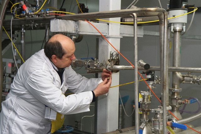 Iran raises uranium enrichment level Iran raises uranium enrichment level