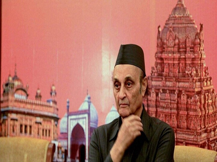 Month Wasted Pleading With Rahul Gandhi To Take Back Resignation: Congress Sr leader Karan Singh Month Wasted Pleading With Rahul Gandhi To Take Back Resignation: Congress Sr leader Karan Singh