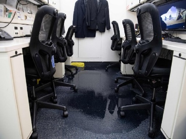 US: Rainstorm leads to flooding of White House basement; vehicles get submerged on roads US: Rainstorm leads to flooding of White House basement; vehicles get submerged