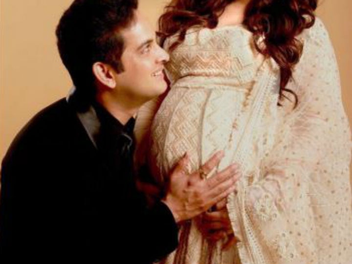 TV Couple Priyanka-Vikas Kalantri's ADORABLE Maternity Photo Shoot PICS! PICS: TV Couple Priyanka-Vikas Kalantri's ADORABLE Photo Shoot Flaunting Her BABY BUMP!