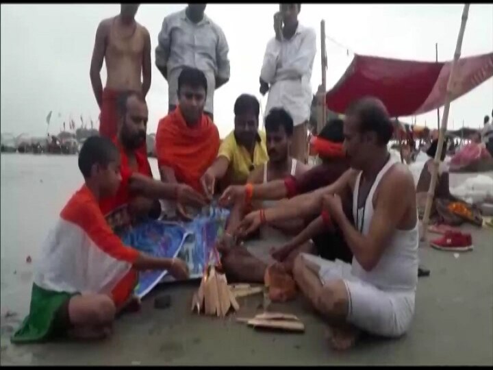 Special prayers are taking place in temples across the country ahead of the World Cup semi-final clash between India and New Zealand to be played at the Old Trafford in Manchester on Tuesday.