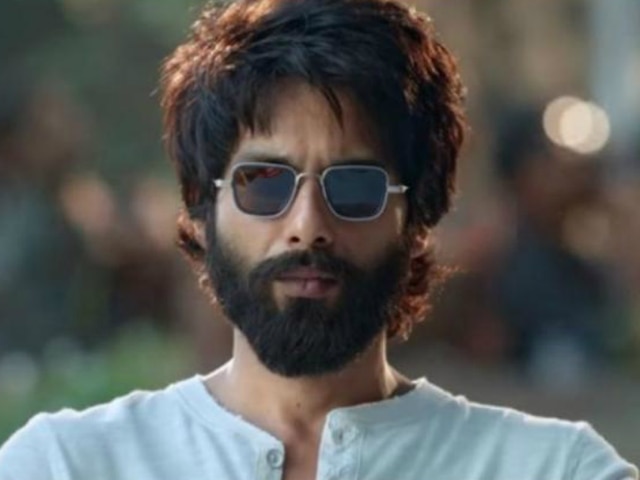 After 'Kabir Singh' Success, Shahid Kapoor Taking His Time To Choose His Next Film! After 'Kabir Singh' Success, Shahid Kapoor is taking his time to choose his next with Strong content!