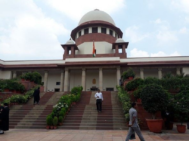 Unnao: SC Defers Transfer Of Accident Case; Victim's Relatives Reluctant To Shift Her To AIIMS Unnao: SC Defers Transfer Of Accident Case; Victim's Relatives Reluctant To Shift Her To AIIMS