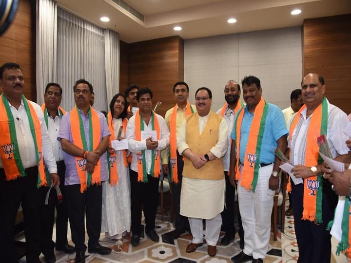Goa CM Meets Amit Shah, 10 Congress MLAs Formally Join BJP Goa CM Meets Amit Shah, 10 Congress MLAs Formally Join BJP