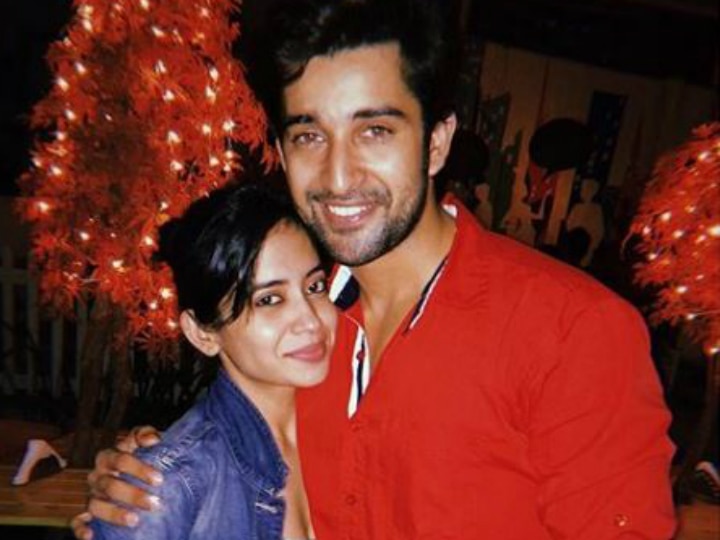 'Sufiyana Pyaar Mera' Lead Rajveer Singh Is Dating Anagha Tawde Since 5 Years; Couple Planning To Get Married In December! 'Sufiyana Pyaar Mera' Lead Rajveer Singh & Girlfriend Anagha Tawde Planning To Get Married In December!