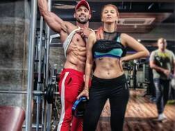 Bigg Boss 12 Contestants Jasleen Matharu And Shivashish Mishra React On Their Dating Rumours With This PIC!