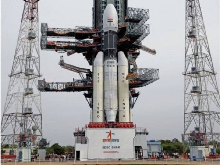ISRO All Set To Launch Chandrayaan-2 On Monday; Countdown Begins ISRO All Set To Launch Chandrayaan-2 On Monday; Countdown Begins