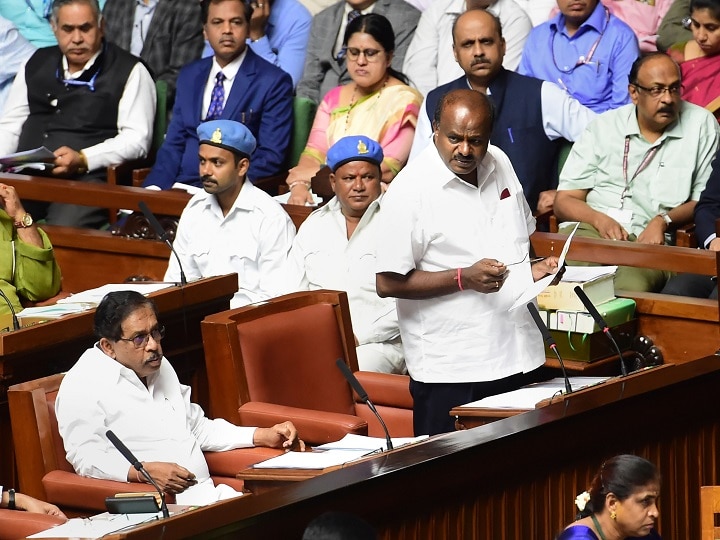 Karnataka Political Crisis: Suspense Ends As HD Kumarasway-led Congress-JDS Coalition To Face Trust Vote On Thursday Karnataka Political Crisis: Suspense Ends As HD Kumarasway Govt To Face Trust Vote On Thursday