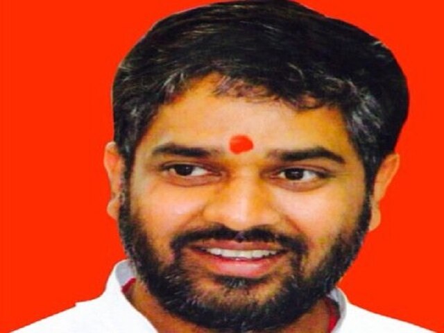 Massive Setback For Akhilesh Yadav as MP Neeraj Shekhar Resigns From Samajwadi Party; Like to join BJP Neeraj Shekhar Resigns From Samajwadi Party Akhilesh Yadav Rajya Sabha; Likely To Join BJP