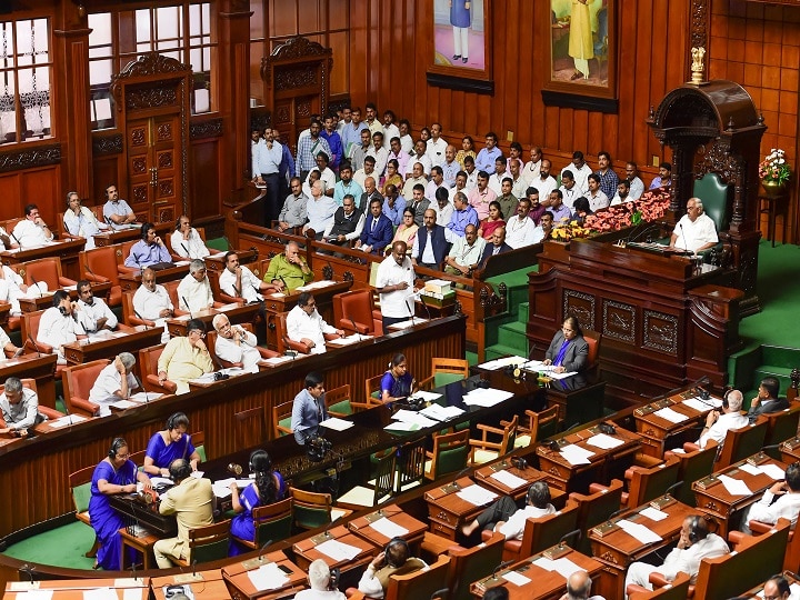 Karnataka Political Crisis: After Floor Test Announcement, BJP Confident Of Forming Government in 4-5 Days Karnataka Political Turmoil Turns Fierce as BJP Confident Of Forming Government in 4-5 Days