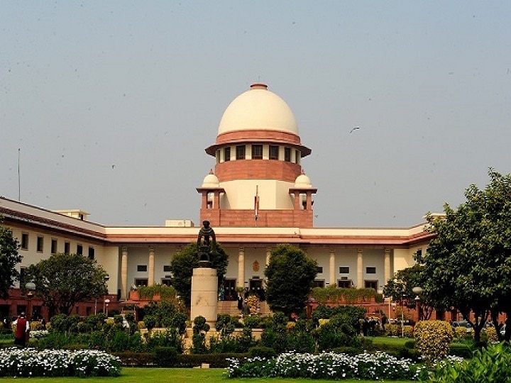 Karnataka Crisis: SC To Hear Plea Of 5 More Rebel MLAs Today; BJP Confident To Form Govt In 4-5 Days Karnataka Crisis: SC To Hear Plea Of 5 More Rebel MLAs Today; BJP Confident To Form Govt In 4-5 Days