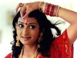 TV Actress Juhi Parmar Recreates Her Onscreen Look As Her Cult Show Kumkum Clocks 17 Years!