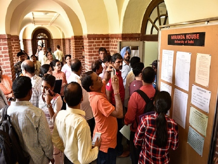 DU Admissions 2019: Delhi University Postpones Postgraduate Admissions, Revised Schedule On Thursday DU Admissions 2019: Delhi University Postpones Postgraduate Admissions, Revised Schedule On Thursday