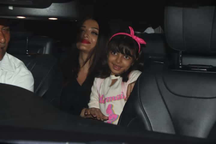 The mother-daughter duo was all smiles as they returned back to home