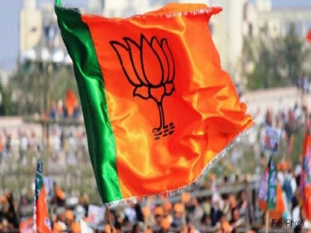 UP BJP MLA Enrols School Students As Party Members UP BJP MLA enrols school students as party members