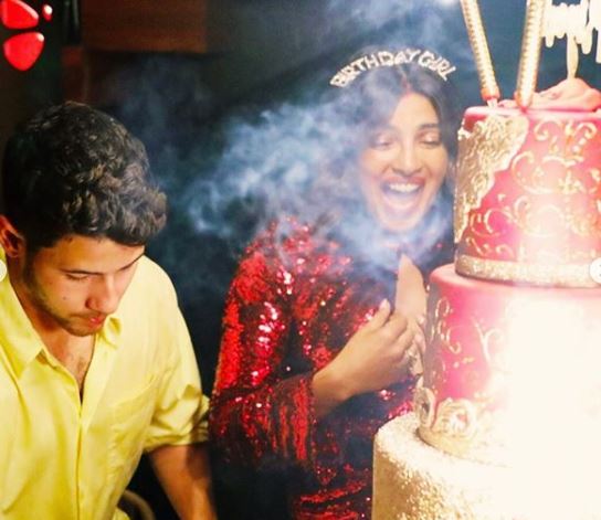 See Priyanka Chopra and Nick Jonas' 7-Tiered Wedding Cake