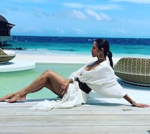 Too HOT To Handle! Malaika Arora Flaunts Her Curves In Bikini As She Chills In Maldives