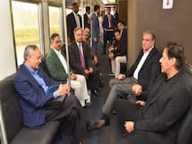 Pakistan PM Imran Khan Does Not Get Due Welcome At US Airport After Landing; Trolled On Twitter