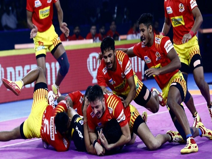 Pro Kabaddi League 7: Gujarat Thrash Defending Champions Bengaluru 42-24 Pro Kabaddi League 7: Gujarat Thrash Defending Champions Bengaluru 42-24