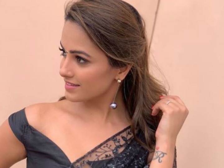 'Yeh Hai Mohabbatein' & Naagin 3' Actress Anita Hassanandani To Host Zee TV's 'Lagao Boli'? After 'Yeh Hai Mohabbatein' & 'Naagin 3', Actress Anita Hassanandani To Be A Part Of Zee TV's Upcoming Show?
