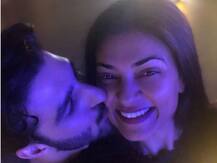 Sushmita Sen\'s Boyfriend Rohman Shawl Shares Lovey-Dovey PIC Kissing His Ladylove