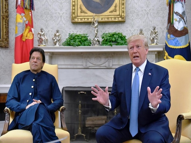 'I Could Win Afghanistan War In A Week', Says Trump Sitting Alongside Imran Khan 'I Could Win Afghanistan War In A Week', Says Trump Sitting Alongside Imran Khan