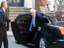 UK: Boris Johnson Loses Majority Ahead Of Crucial Brexit Vote