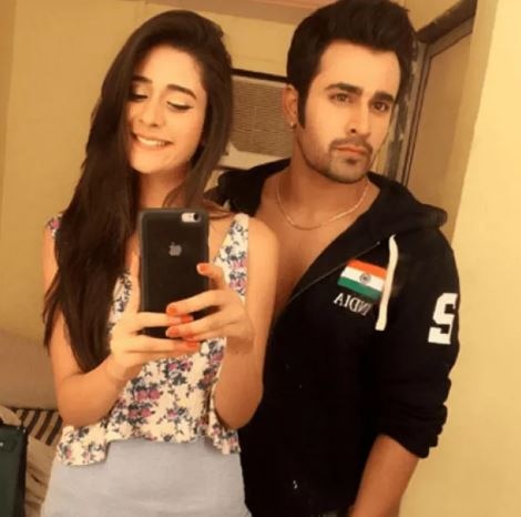 Naagin 3', 'Bepanah Pyaarr' Actor Pearl V Puri & Karishma Tanna To Enter 'Nach Baliye 9' As First Wild Card Couple?