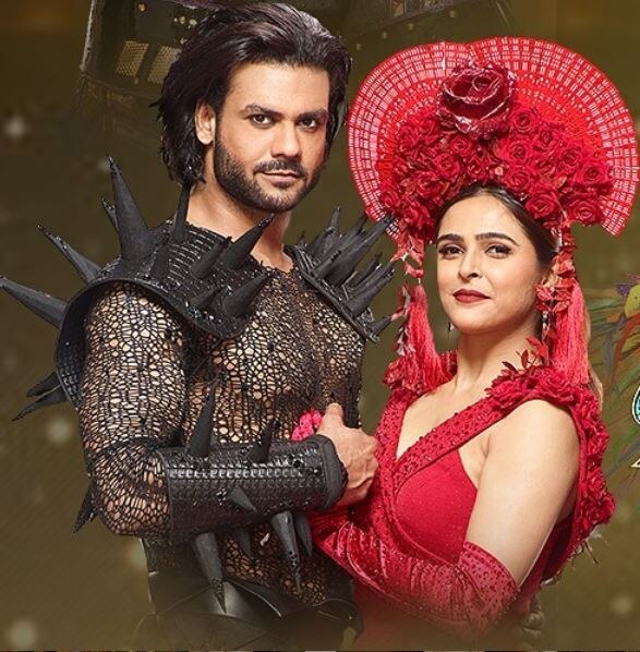 WATCH: OH NO! TV actor Vishal Aditya Singh INSULTS His EX- Girlfriend Madhurima Tuli On Nach Baliye 9; Refuses To Hug On Stage!