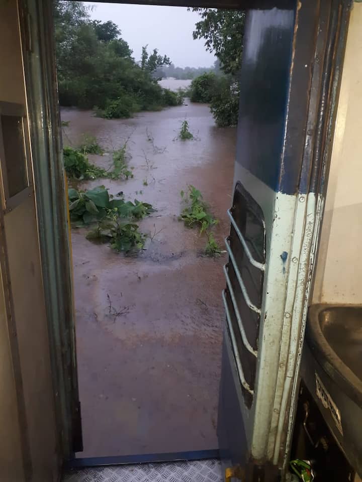One team of NDRF  employees has been deployed for evacuation.