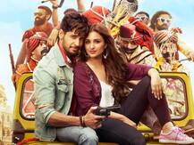 NEW POSTER: Sidharth Malhotra-Parineeti Chopra’s \'Jabariya Jodi\' Release Postponed To THIS Date!