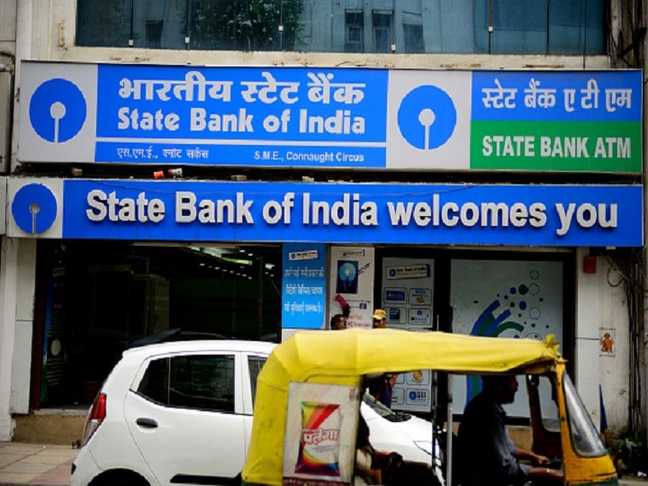 Fake State Bank Of India Branch Busted In Tamil Nadu; Son Of Former Banker Among Three Arrested Fake State Bank Of India Branch Busted In Tamil Nadu; Son Of Former Bankers Among Three Arrested