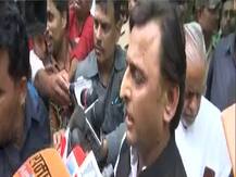 Unnao Rape Victim Battles For Life: Akhilesh Blames Yogi Govt