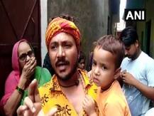 Greater Noida: Residents Of \