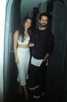 PHOTOS: Birthday Girl Kiara Advani PARTIES HARD With Shahid Kapoor, Sidharth Malhotra, Karan Johar & Others!