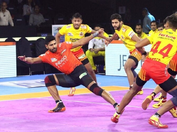 Pro Kabaddi: Gujarat Giants defeats U Mumba; qualifies for playoffs