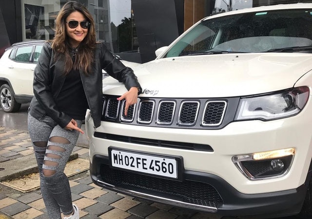 TV Actress Urvashi Dholakia Buys A Swanky New Car; Flaunts On Social Media!