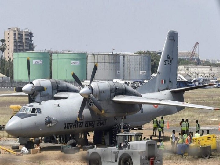 Kashmir Turmoil: IAF Carries Over 320 Tourists Out Of Srinagar After Govt Curtails Amarnath Yatra Kashmir Turmoil: IAF Carries Over 320 Tourists Out Of Srinagar After Govt Curtails Amarnath Yatra