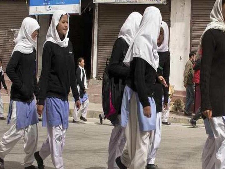 Classes Suspended, Restrictions Imposed In Several Districts Of J-K Classes Suspended, Restrictions Imposed In Several Districts Of J-K