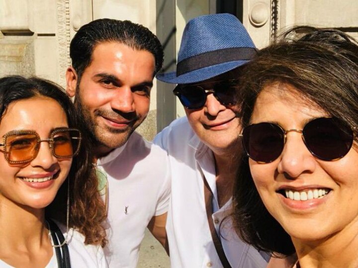 Rishi And Neetu Kapoor 'Bump' Into Rajkummar Rao & Patralekhaa On Streets Of New York! See Pictures! PICS; Rishi and Neetu Kapoor 'Bump' Into Rajkummar Rao & Patralekhaa On New York Streets!